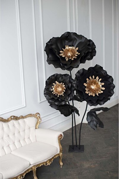 OEN Giant black flowers with gold accents 180 cm