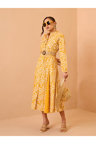 Sassafras By Styli Yellow All Over Print Pleated Midi Dress