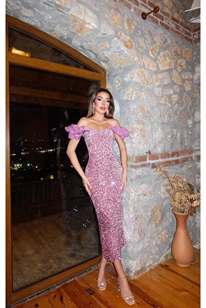 ozelia Powder Sequined Sleeveless Dress