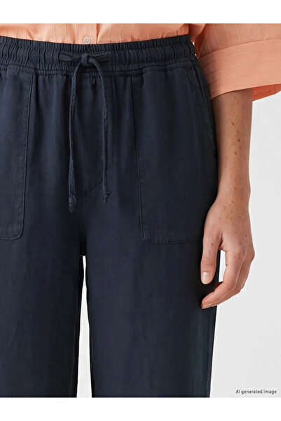LC Waikiki Γυναικείο τζιν παντελόνι Carrot Fit σε μπλε ναυτικό χρώμα με ελαστ...