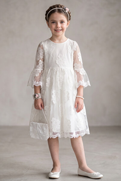 pembekelebeks Elegant white party and celebration dress with floral Lace