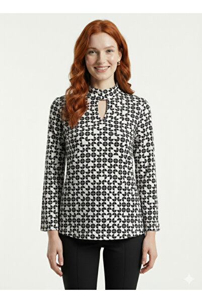 Neden Tekstil Women's Black and White Patterned Blouse