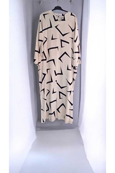 birsen içgiyim Spacious Plus Size Dress Suitable for All Body Types