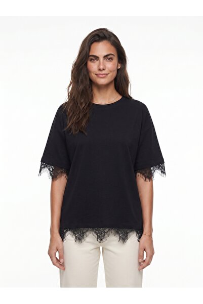 ONLOOX Black Soft Textured Crew Neck Oversized T-Shirt with Lace Detail on Sl...