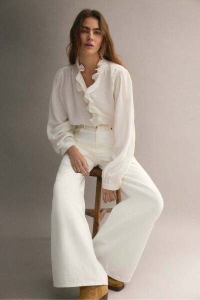 H&M Frill-collared viscose blouse