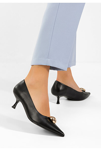 B T Shoes Ruxanda black Heeled Shoes