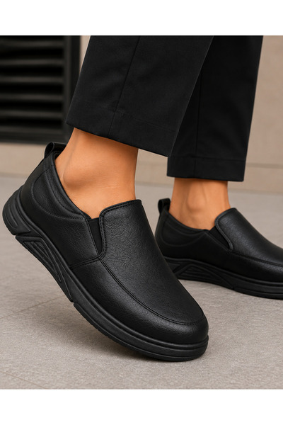 mothers dream Men’s Slip-On Casual Shoes – Black, Brown & Tan