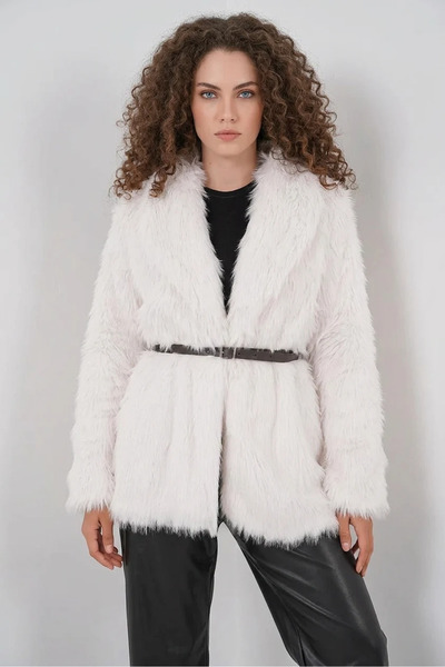 buğrahayalin Women's Wide Collar Belted Fur Oversize White Coat