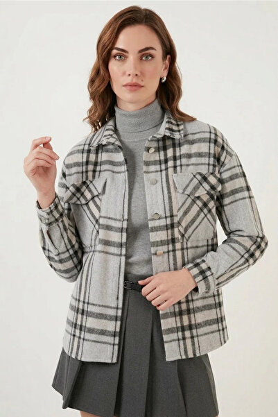 buğrahayalin Women's Oversize Plaid Pattern Cotton Light Gray Shirt