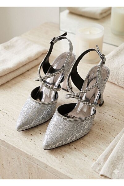 GENCTANİR SHOES Taş Detaylı Kadın Topuklu Klasik Abiye Ayakkabı