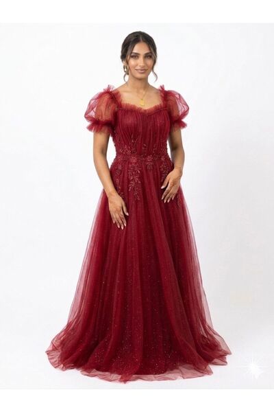 DAY BY DAY Elegant Evening Dress Embroidered with Sequins and Rhinestones wit...