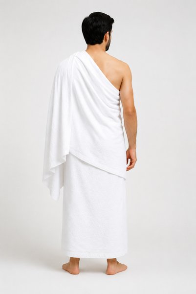 Arabian Threads 2-Piece Ihram Towel Set 110x210 cm – Soft White Hajj & Umrah Clothing+ 1 Ihram Belt