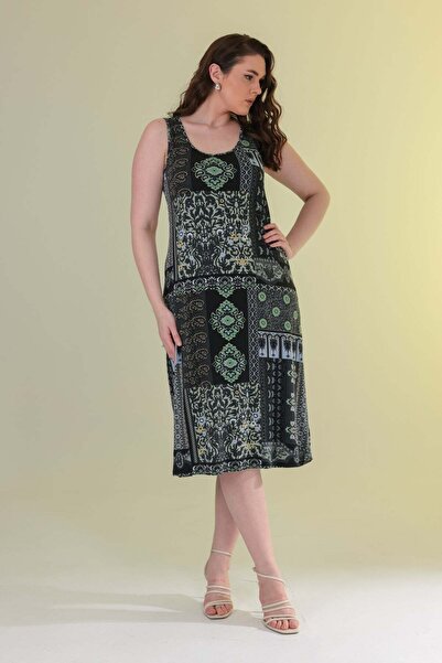 Madwilo Women's Black Ethnic Pattern Strap Plus Size Dress