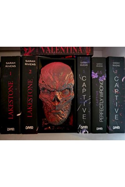 Stranger Things فاصل كتب ثلاثي الأبعاد بتصميم جمجمة مرعبة – قطعة ديكور قوطية مميزة للمكتبة والرفوف