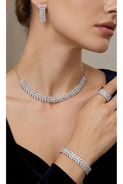 Benola Brand طقم تشوكر زيركون