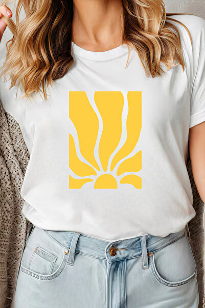 Sarah's Boutique Women's T-shirt – 100% cotton – Rising Sun