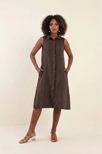 madam trend Dark Brown Women's 100% Cotton Muslin Fabric Pocketed Buttoned Sl...