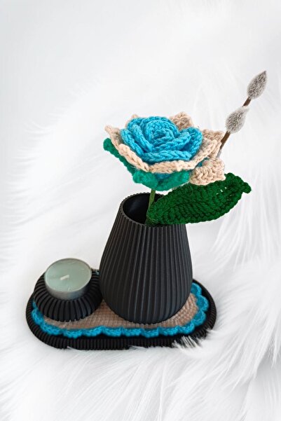OEM Handmade Crochet Rose Decor Set with 3D Printed Vase and Candle Holder – ...
