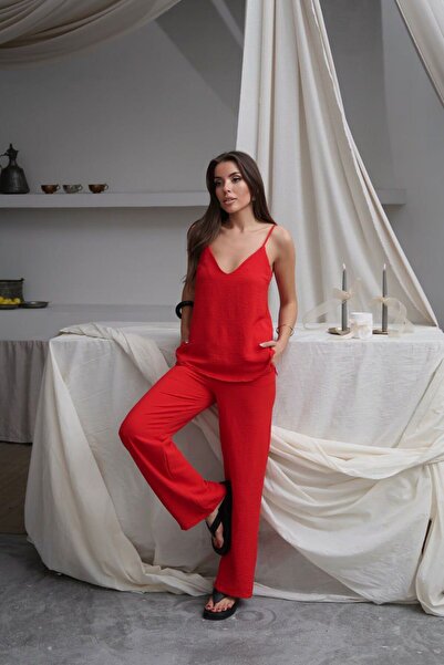 Tumtum Wear Thin Strap V-Neck Blouse and High Waist Aerobin Pants Bottom Top Set