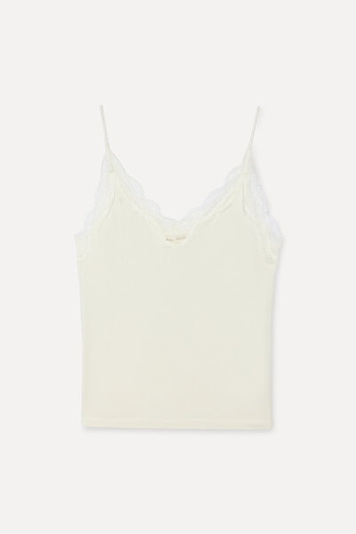 Mudo Women's Ecru Lace V-Neck Undershirt