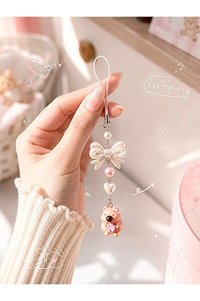 MİRAZ TASARIM 🌸 Kapibara Telefon Charmı Kurdeleli Pembe Ayıcık Askı – Kamera...