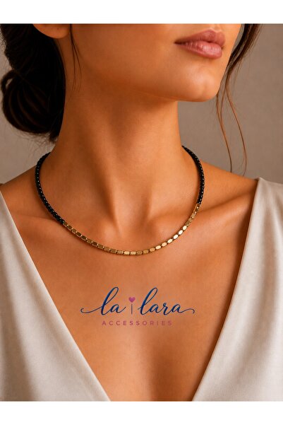 La Lara Minimal Boncuklu Kadın Kolye – Modern ve Zarif Tasarım