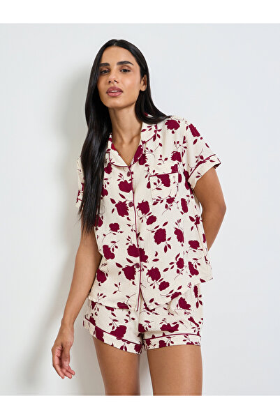 Take Two By Styli Off White Floral Print Buttoned Shirt and Shorts Set
