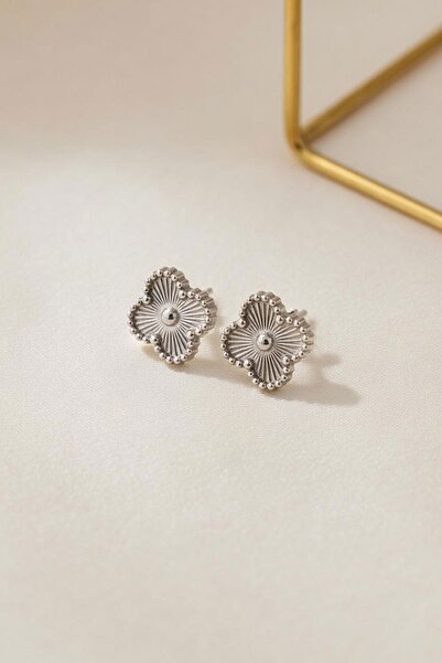 RMY MODA Women's Silver Clover Figured Silver Edged Earrings