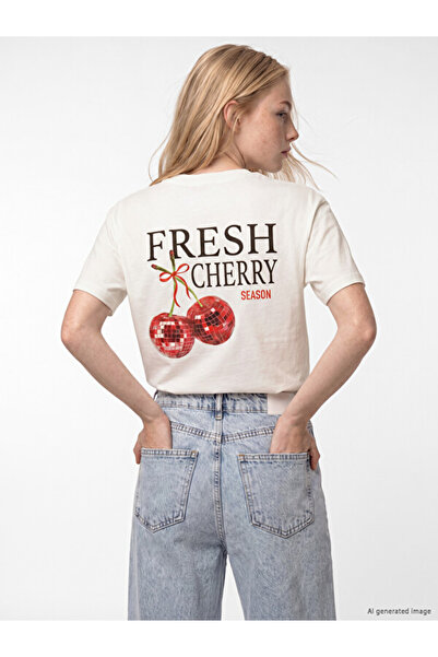 LC Waikiki Rmz Gi̇yi̇m Farkiyla Cherry Printed 100% Cotton Women's T-Shirt