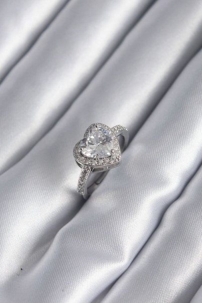Toptan Bulurum Brass Silver Color Zircon Stone Heart Charm Model Women's Ring