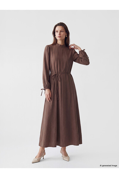 LC Waikiki I Dik Roba Collar Pleated Dress from Freezen Store