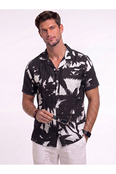 Levantino Men’s Patterned Short Sleeve Resort Collar Shirt