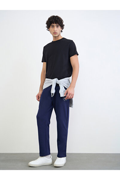 Styli Men Relaxed Fit Cotton Blend Joggers with Side Pocket