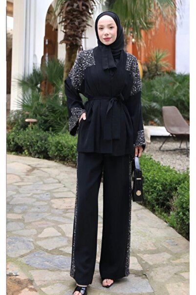 Butik Pullu Siyah Takım
