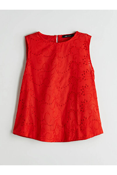 LC Waikiki Red bicycle collar Lace-Like Knit brode blouse
