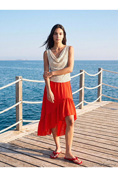 LC Waikiki Nevavm Asymmetrical Cut Ruffle Skirt with Elastic Waist