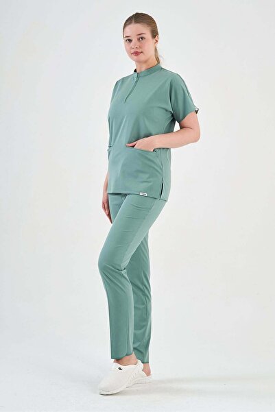 Owlet Medikal Lycra Mint Green Zipper Detailed Scrubs