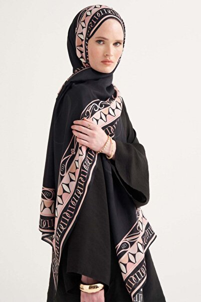 carell شال سابرين فلوش أسود