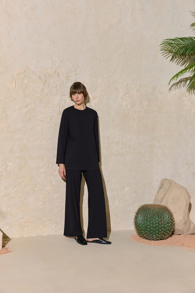 Aker Black Comfortable Fit Two-Piece Set