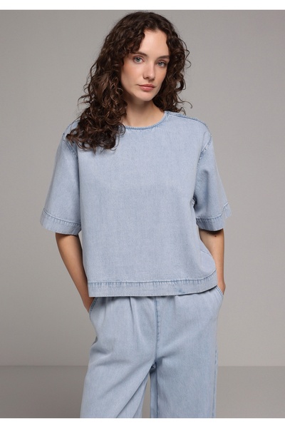 Colin's Ženska košulja od laganog indigo denim materijala, širokog kroja