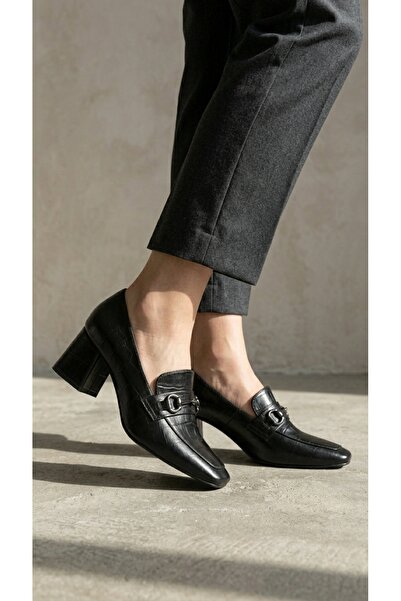Eysha Valleria Women's Patent Leather Thick Heeled Buckle Closed Toe Mary Jan...