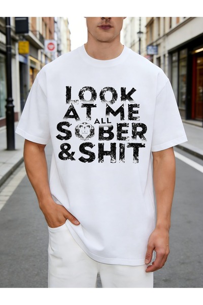 1001 Line تي شيرت رجالي بتصميم كاجوال للشارع، تصميم جرافيك 'Look at Me All So...