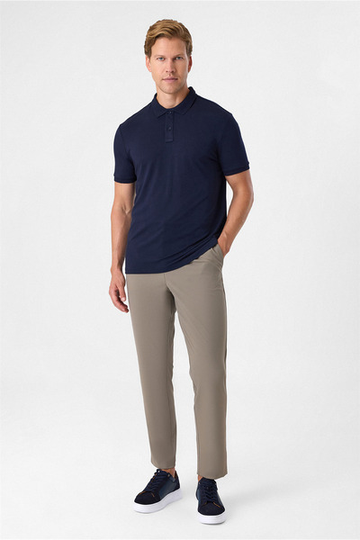 Back And Bond Navy blue regular fit polo neck t-shirt