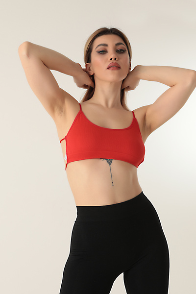 Doremi Cross Strap Detailed Bralette