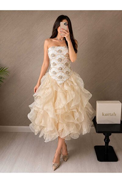 SAMEERAH STYLE Off White Midi Length Evening Dress with Luxurious Embroidery ...