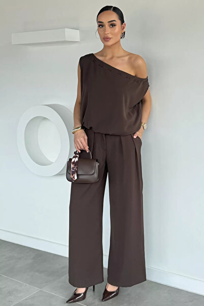 Aryena Brown Women's Elastic Waist Pants and Blouse Two-Piece Set