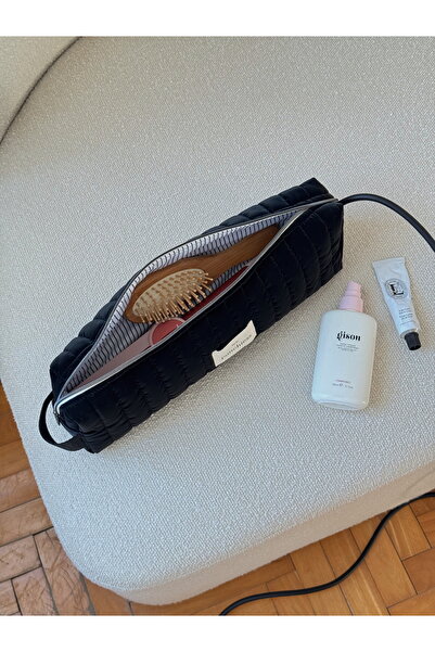 Punchiess Triangle Form Airstrait Travel Bag