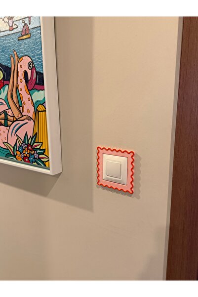 SacredCo Sacred Wavy Serisi Renkli Priz Çerçevesi