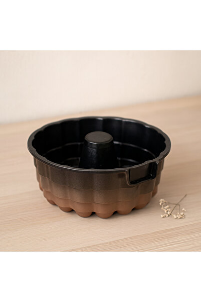 magicool Cast Iron Cake Mold 26 cm with Hub
