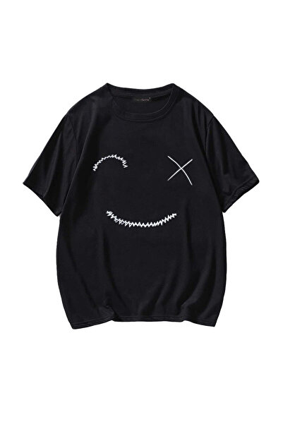 Flubutik Oversize Smiling Face Printed Black T-Shirt